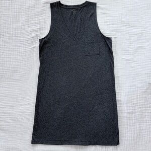 Madewell V-Neck Pocket Tee Dress size Medium dark heather gray 100% cotton